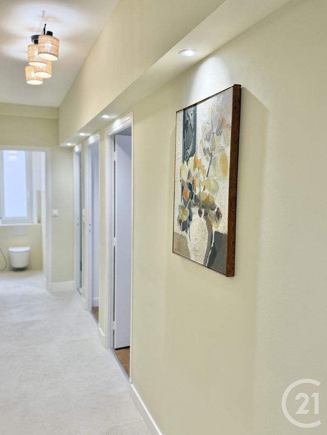 Appartement F3 à vendre - 3 pièces - 95.35 m2 - NICE - 06 - PROVENCE-ALPES-COTE-D-AZUR - Century 21 Lafage Transactions