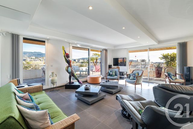 Appartement à vendre - 3 pièces - 98.3 m2 - NICE - 06 - PROVENCE-ALPES-COTE-D-AZUR - Century 21 Lafage Transactions