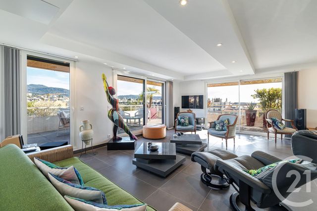 Appartement à vendre - 3 pièces - 98.3 m2 - NICE - 06 - PROVENCE-ALPES-COTE-D-AZUR - Century 21 Lafage Transactions