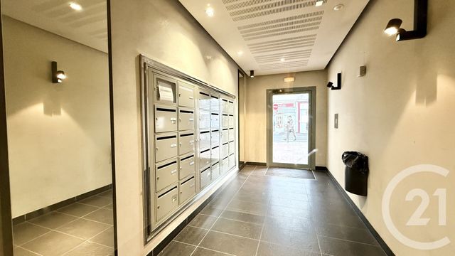 Appartement T3 à vendre - 3 pièces - 68.34 m2 - ANTIBES - 06 - PROVENCE-ALPES-COTE-D-AZUR - Century 21 Lafage Transactions