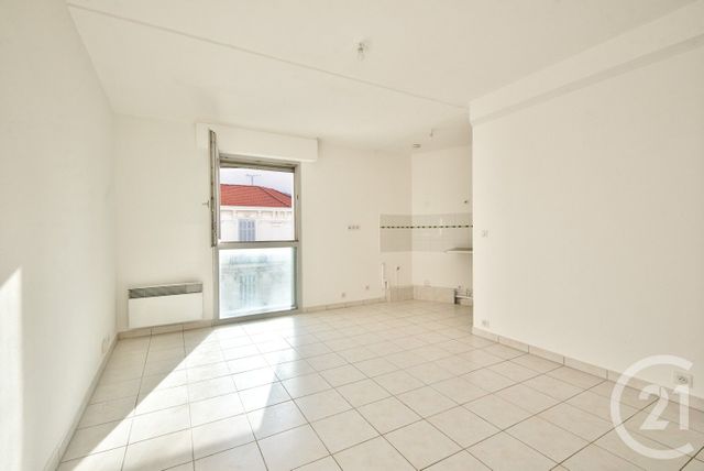 Appartement F1 à vendre ANTIBES