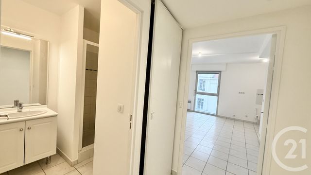 Appartement T2 à vendre - 2 pièces - 27.15 m2 - ANTIBES - 06 - PROVENCE-ALPES-COTE-D-AZUR - Century 21 Lafage Transactions