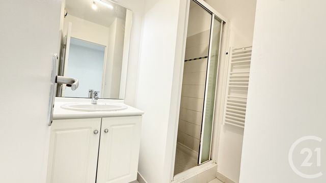 Appartement T2 à vendre - 2 pièces - 27.15 m2 - ANTIBES - 06 - PROVENCE-ALPES-COTE-D-AZUR - Century 21 Lafage Transactions