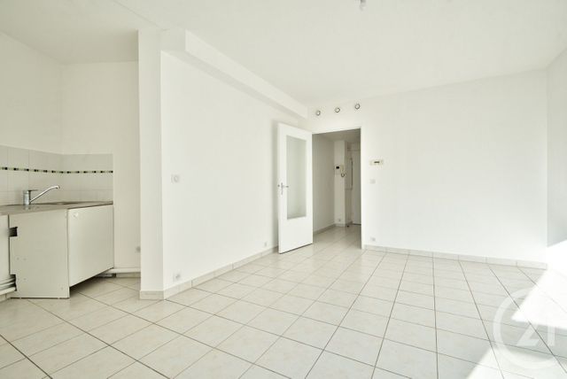 Appartement F1 à vendre - 1 pièce - 27.15 m2 - ANTIBES - 06 - PROVENCE-ALPES-COTE-D-AZUR - Century 21 Lafage Transactions