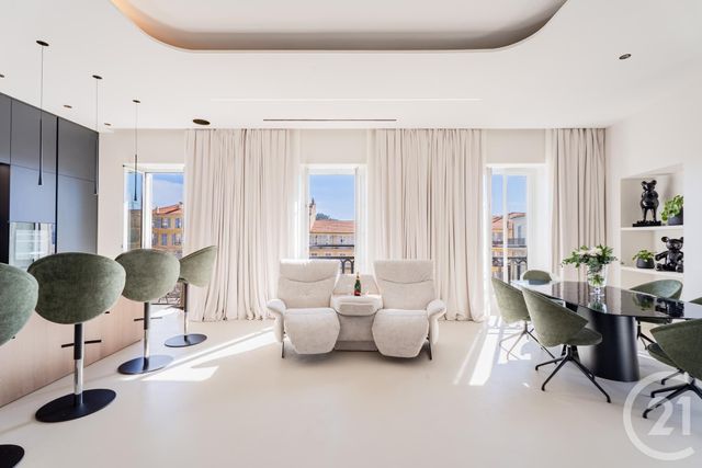 Appartement F4 à vendre - 4 pièces - 150.34 m2 - NICE - 06 - PROVENCE-ALPES-COTE-D-AZUR - Century 21 Lafage Transactions