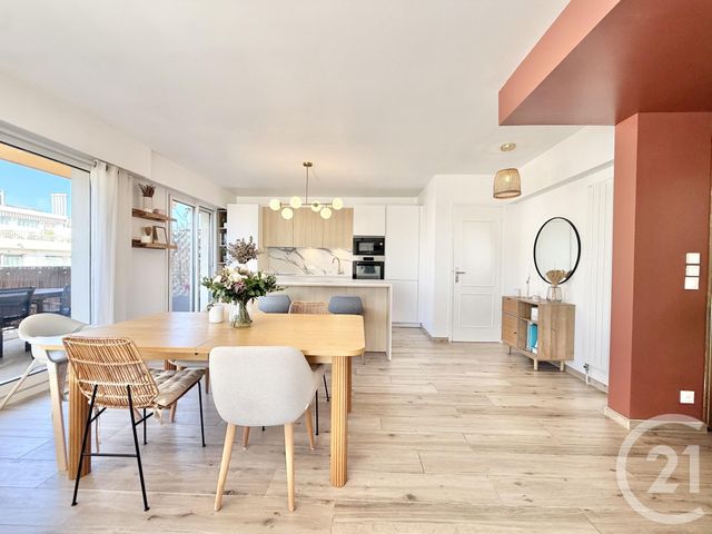 Appartement à vendre - 4 pièces - 93.01 m2 - NICE - 06 - PROVENCE-ALPES-COTE-D-AZUR - Century 21 Lafage Transactions
