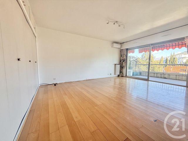 Appartement F1 à vendre - 1 pièce - 40.42 m2 - NICE - 06 - PROVENCE-ALPES-COTE-D-AZUR - Century 21 Lafage Transactions