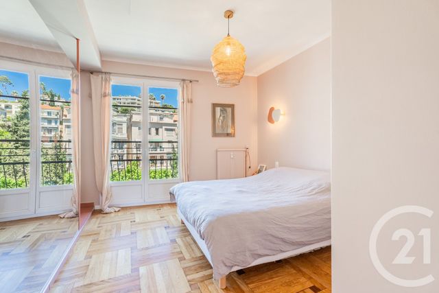 Appartement F4 à vendre - 4 pièces - 104.6 m2 - NICE - 06 - PROVENCE-ALPES-COTE-D-AZUR - Century 21 Lafage Transactions