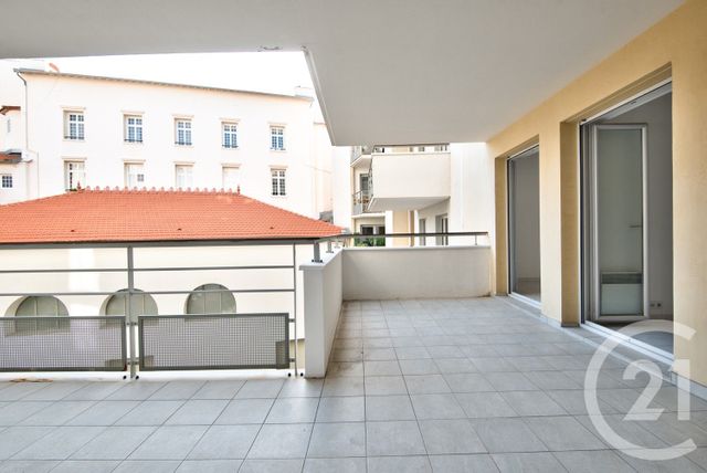 Appartement T4 à vendre - 4 pièces - 84.7 m2 - ANTIBES - 06 - PROVENCE-ALPES-COTE-D-AZUR - Century 21 Lafage Transactions