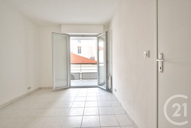Appartement T4 à vendre - 4 pièces - 84.7 m2 - ANTIBES - 06 - PROVENCE-ALPES-COTE-D-AZUR - Century 21 Lafage Transactions