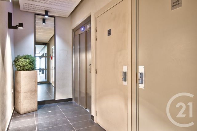 Appartement Studio à vendre - 1 pièce - 27.75 m2 - ANTIBES - 06 - PROVENCE-ALPES-COTE-D-AZUR - Century 21 Lafage Transactions