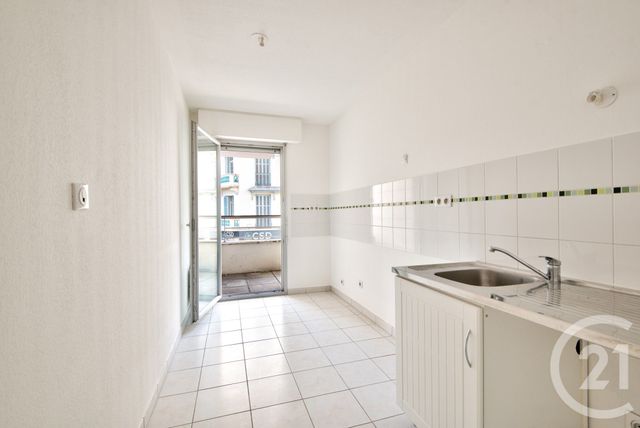 Appartement T2 à vendre - 2 pièces - 58.66 m2 - ANTIBES - 06 - PROVENCE-ALPES-COTE-D-AZUR - Century 21 Lafage Transactions