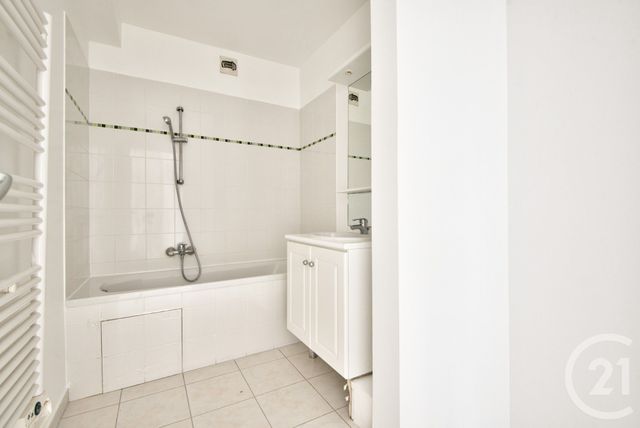 Appartement T2 à vendre - 2 pièces - 58.66 m2 - ANTIBES - 06 - PROVENCE-ALPES-COTE-D-AZUR - Century 21 Lafage Transactions