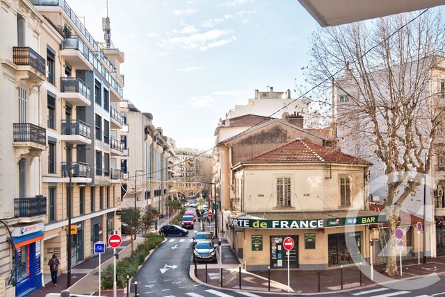 Appartement T2 à vendre - 2 pièces - 58.66 m2 - ANTIBES - 06 - PROVENCE-ALPES-COTE-D-AZUR - Century 21 Lafage Transactions