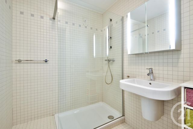 Appartement F2 à vendre - 2 pièces - 49.11 m2 - NICE - 06 - PROVENCE-ALPES-COTE-D-AZUR - Century 21 Lafage Transactions