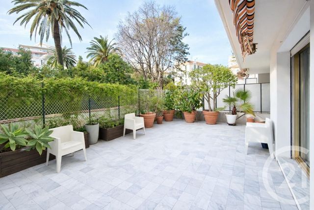 Appartement F2 à vendre - 2 pièces - 49.11 m2 - NICE - 06 - PROVENCE-ALPES-COTE-D-AZUR - Century 21 Lafage Transactions