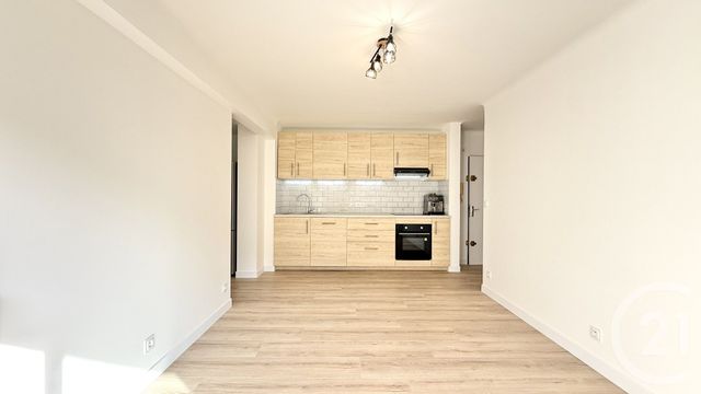 Appartement T3 à vendre - 3 pièces - 44.49 m2 - NICE - 06 - PROVENCE-ALPES-COTE-D-AZUR - Century 21 Lafage Transactions