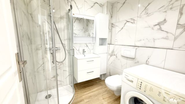 Appartement T3 à vendre - 3 pièces - 44.49 m2 - NICE - 06 - PROVENCE-ALPES-COTE-D-AZUR - Century 21 Lafage Transactions