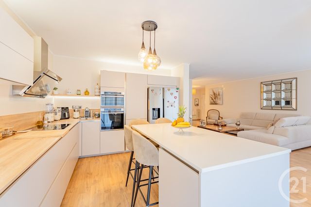 Appartement F4 à vendre - 4 pièces - 108.0 m2 - NICE - 06 - PROVENCE-ALPES-COTE-D-AZUR - Century 21 Lafage Transactions