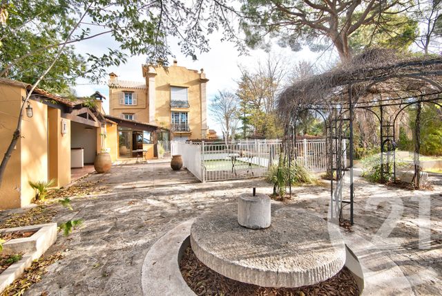 maison à vendre - 28 pièces - 990.0 m2 - NICE - 06 - PROVENCE-ALPES-COTE-D-AZUR - Century 21 Lafage Transactions