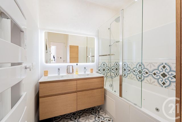 Appartement F2 à vendre - 2 pièces - 66.65 m2 - NICE - 06 - PROVENCE-ALPES-COTE-D-AZUR - Century 21 Lafage Transactions