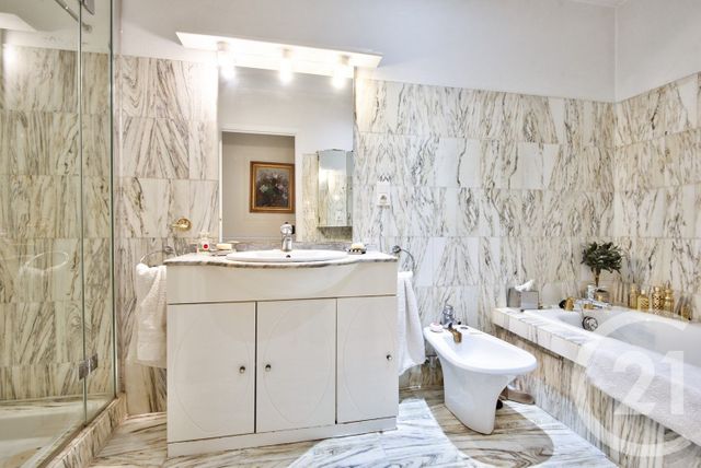 maison à vendre - 6 pièces - 275.0 m2 - VILLEFRANCHE SUR MER - 06 - PROVENCE-ALPES-COTE-D-AZUR - Century 21 Lafage Transactions