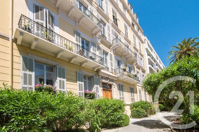 Appartement F6 à vendre - 6 pièces - 167.04 m2 - NICE - 06 - PROVENCE-ALPES-COTE-D-AZUR - Century 21 Lafage Transactions