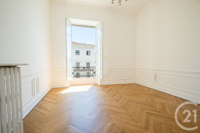 Appartement F6 à vendre - 6 pièces - 167.04 m2 - NICE - 06 - PROVENCE-ALPES-COTE-D-AZUR - Century 21 Lafage Transactions