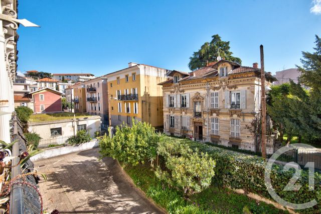 Appartement F6 à vendre - 6 pièces - 156.37 m2 - NICE - 06 - PROVENCE-ALPES-COTE-D-AZUR - Century 21 Lafage Transactions