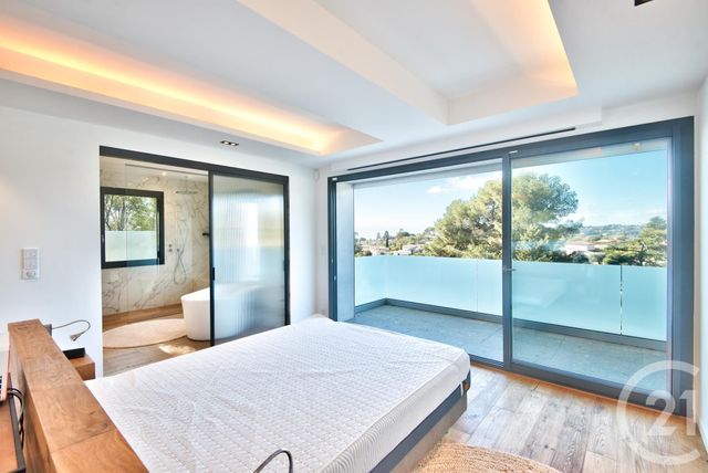 Appartement F6 à vendre - 6 pièces - 181.06 m2 - NICE - 06 - PROVENCE-ALPES-COTE-D-AZUR - Century 21 Lafage Transactions