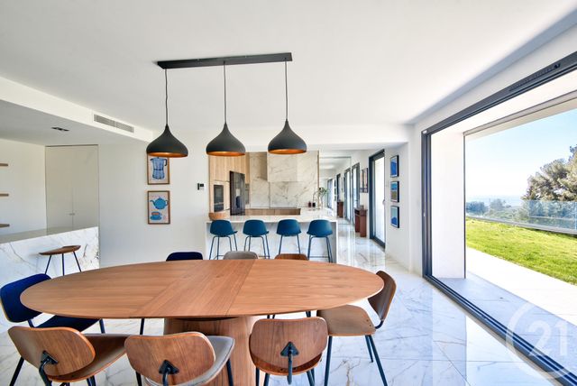 Appartement F6 à vendre - 6 pièces - 181.06 m2 - NICE - 06 - PROVENCE-ALPES-COTE-D-AZUR - Century 21 Lafage Transactions