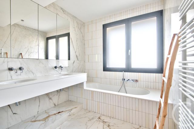 Appartement F6 à vendre - 6 pièces - 181.06 m2 - NICE - 06 - PROVENCE-ALPES-COTE-D-AZUR - Century 21 Lafage Transactions