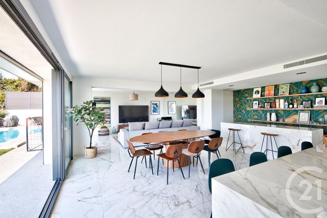 Appartement F6 à vendre - 6 pièces - 181.06 m2 - NICE - 06 - PROVENCE-ALPES-COTE-D-AZUR - Century 21 Lafage Transactions