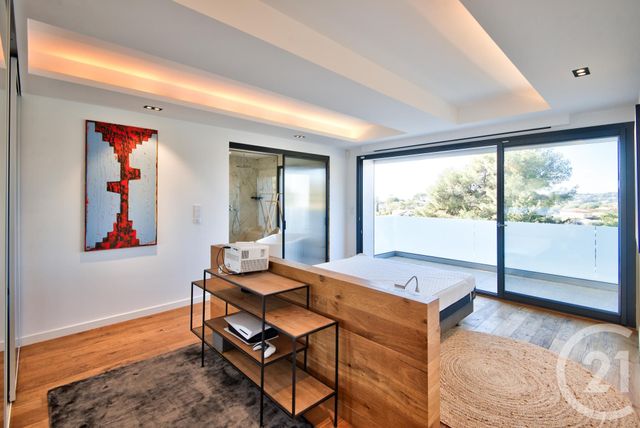 Appartement F6 à vendre - 6 pièces - 181.06 m2 - NICE - 06 - PROVENCE-ALPES-COTE-D-AZUR - Century 21 Lafage Transactions