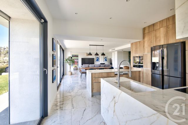 Appartement F6 à vendre - 6 pièces - 181.06 m2 - NICE - 06 - PROVENCE-ALPES-COTE-D-AZUR - Century 21 Lafage Transactions