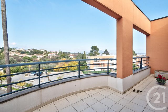 Appartement F3 à vendre - 3 pièces - 90.57 m2 - NICE - 06 - PROVENCE-ALPES-COTE-D-AZUR - Century 21 Lafage Transactions