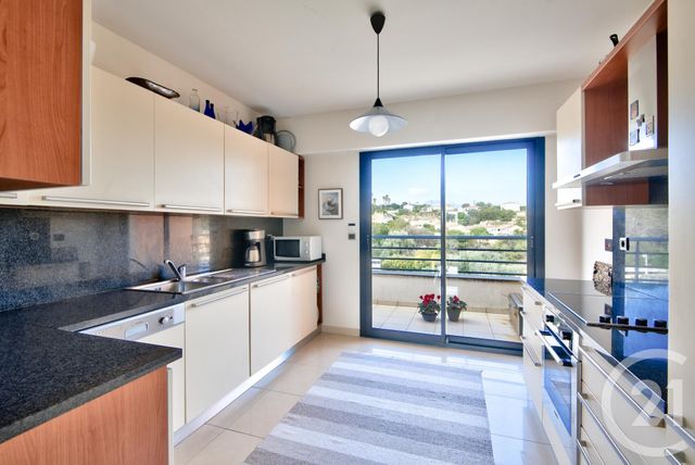 Appartement F3 à vendre - 3 pièces - 90.57 m2 - NICE - 06 - PROVENCE-ALPES-COTE-D-AZUR - Century 21 Lafage Transactions