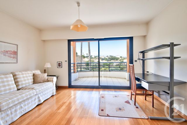 Appartement F3 à vendre - 3 pièces - 90.57 m2 - NICE - 06 - PROVENCE-ALPES-COTE-D-AZUR - Century 21 Lafage Transactions