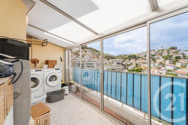 Appartement F3 à vendre - 3 pièces - 69.74 m2 - NICE - 06 - PROVENCE-ALPES-COTE-D-AZUR - Century 21 Lafage Transactions