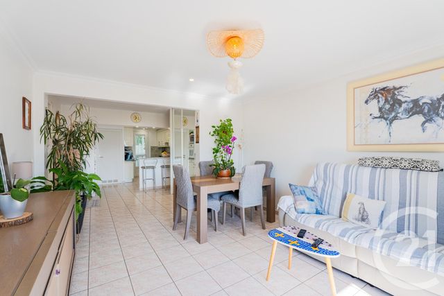 Appartement F4 à vendre - 4 pièces - 70.0 m2 - NICE - 06 - PROVENCE-ALPES-COTE-D-AZUR - Century 21 Lafage Transactions