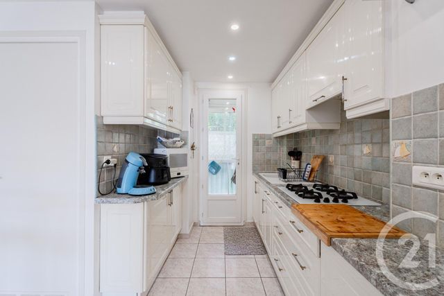 Appartement F4 à vendre - 4 pièces - 70.0 m2 - NICE - 06 - PROVENCE-ALPES-COTE-D-AZUR - Century 21 Lafage Transactions