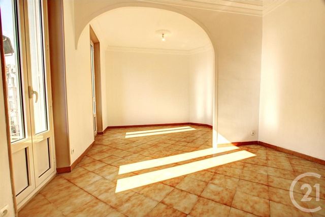 Appartement F3 à vendre - 3 pièces - 78.91 m2 - NICE - 06 - PROVENCE-ALPES-COTE-D-AZUR - Century 21 Lafage Transactions