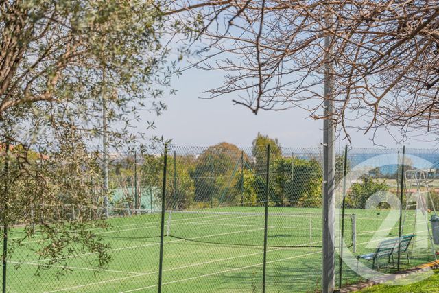 Appartement T3 à vendre - 3 pièces - 72.53 m2 - CAGNES SUR MER - 06 - PROVENCE-ALPES-COTE-D-AZUR - Century 21 Lafage Transactions