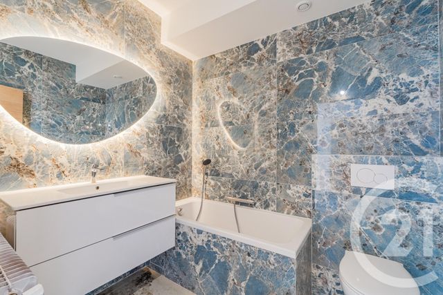 Appartement T3 à vendre - 3 pièces - 72.53 m2 - CAGNES SUR MER - 06 - PROVENCE-ALPES-COTE-D-AZUR - Century 21 Lafage Transactions