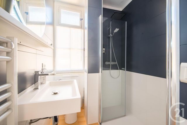 Appartement F3 à vendre - 3 pièces - 64.7 m2 - NICE - 06 - PROVENCE-ALPES-COTE-D-AZUR - Century 21 Lafage Transactions