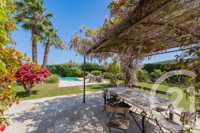 maison à vendre - 4 pièces - 97.32 m2 - VILLENEUVE LOUBET - 06 - PROVENCE-ALPES-COTE-D-AZUR - Century 21 Lafage Transactions