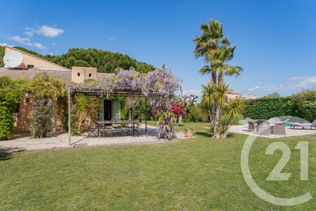 maison à vendre - 4 pièces - 97.32 m2 - VILLENEUVE LOUBET - 06 - PROVENCE-ALPES-COTE-D-AZUR - Century 21 Lafage Transactions