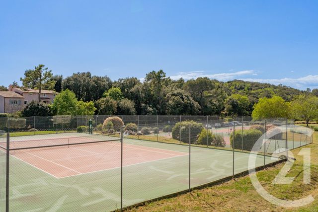 maison à vendre - 4 pièces - 97.32 m2 - VILLENEUVE LOUBET - 06 - PROVENCE-ALPES-COTE-D-AZUR - Century 21 Lafage Transactions