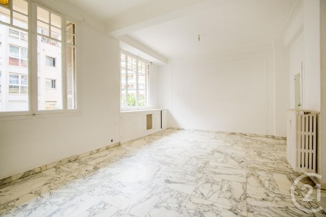 Appartement F3 à vendre - 3 pièces - 72.42 m2 - NICE - 06 - PROVENCE-ALPES-COTE-D-AZUR - Century 21 Lafage Transactions
