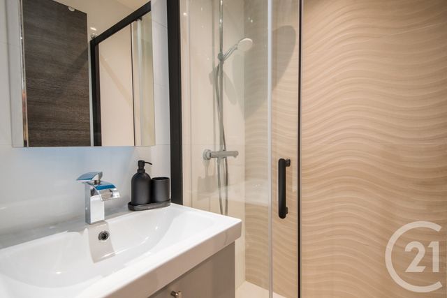 Appartement à vendre - 6 pièces - 119.41 m2 - NICE - 06 - PROVENCE-ALPES-COTE-D-AZUR - Century 21 Lafage Transactions